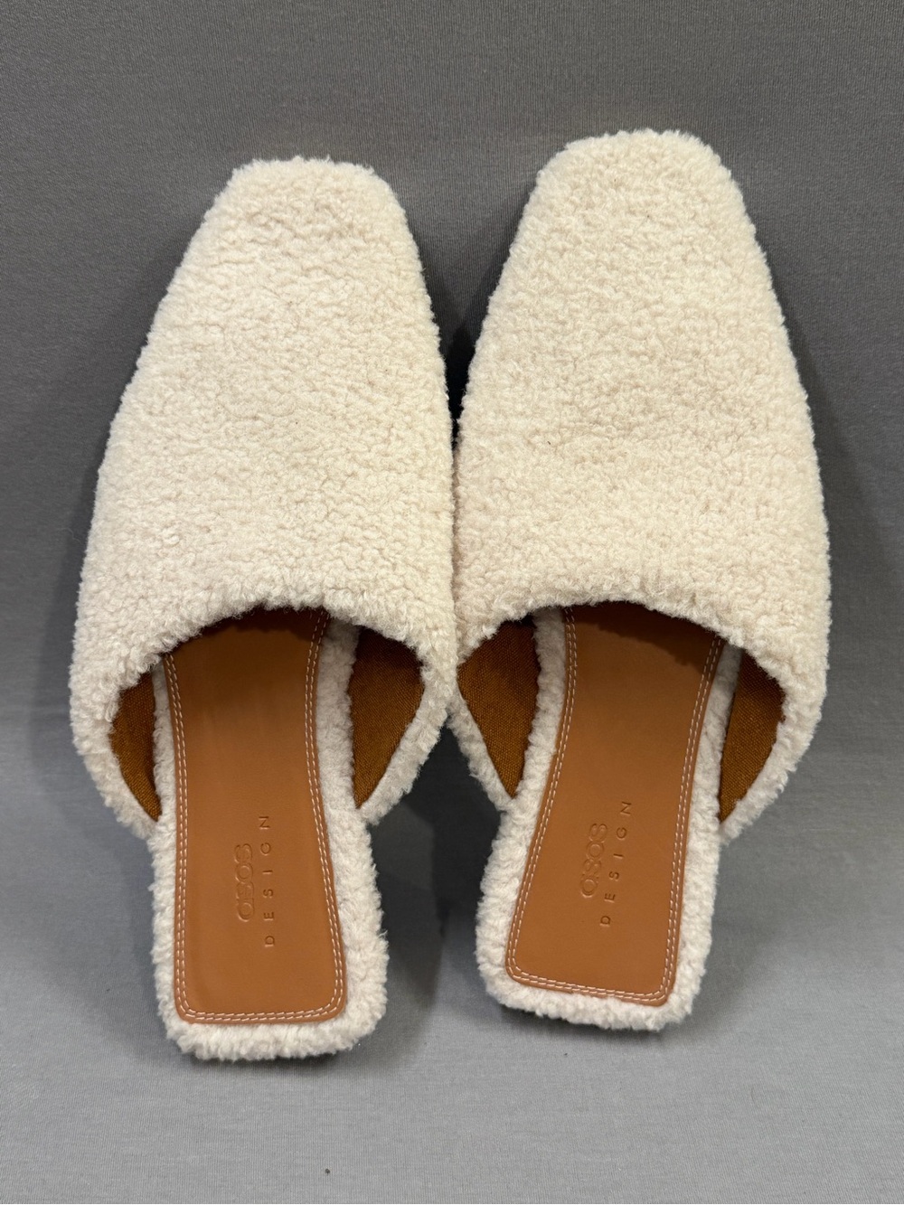 ASOS Square toe mules in sherling Cream Sherpa Slide Mules size 7 women’s